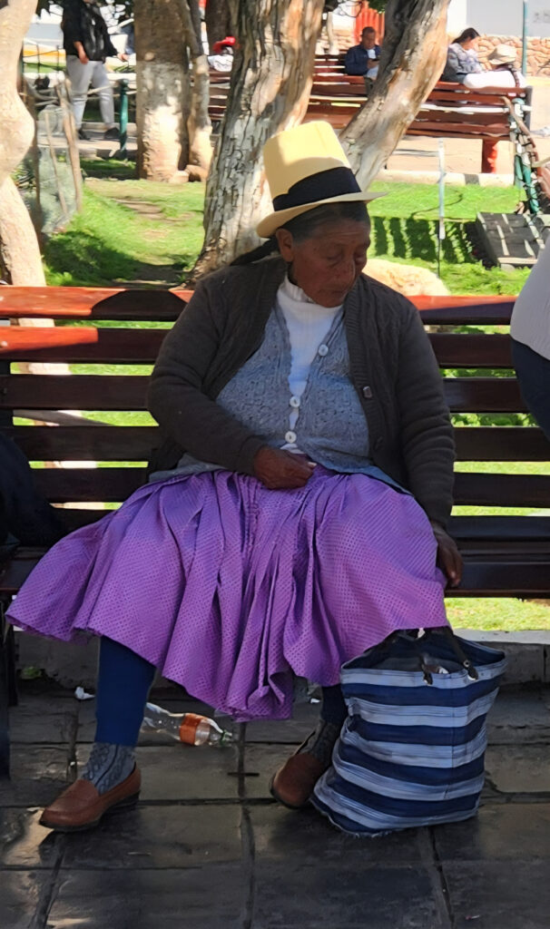 Sunday in the park, Urubamba