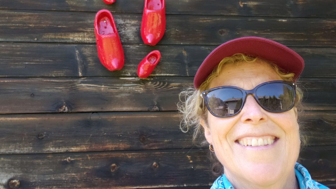 Red Clogs