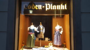 Lodenplankl - My favorite place to shop for traditional Austrian clothing.